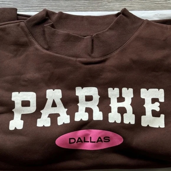 PARKE Dallas Signature Mockneck NWT - Picture 2 of 7